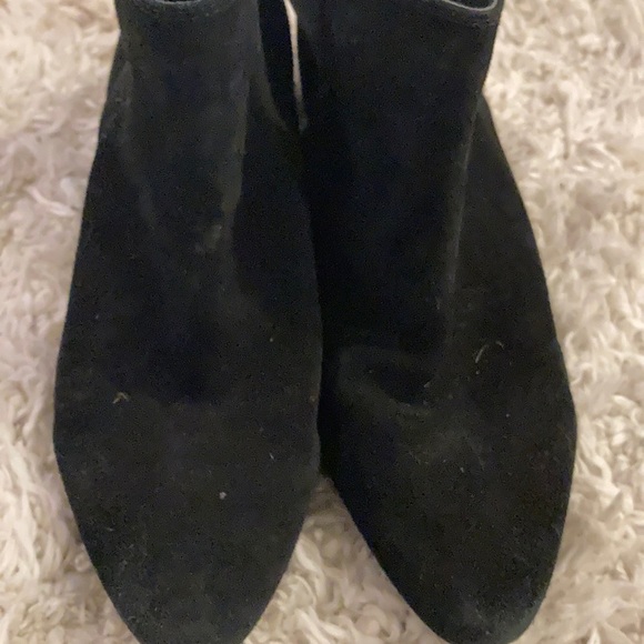 Boot - Picture 2 of 3